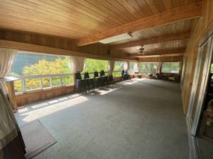 MEETING ROOM - SUNROOM AREA IMG_7875